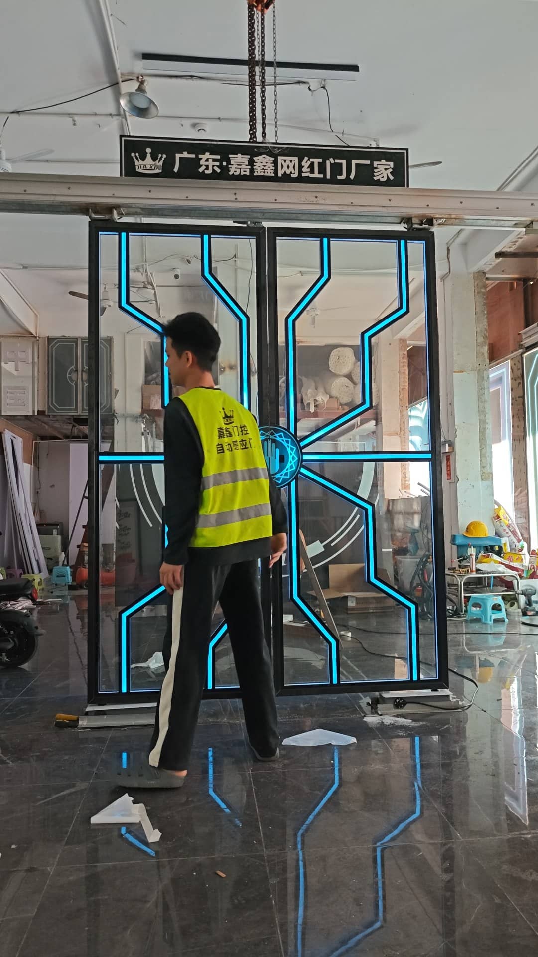 发光餐厅门批发价格